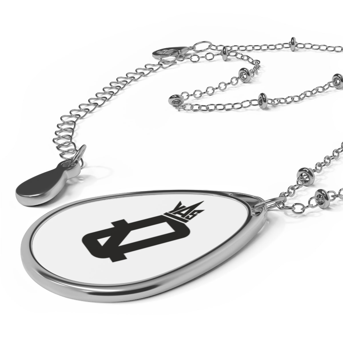 YAS Q Oval Necklace